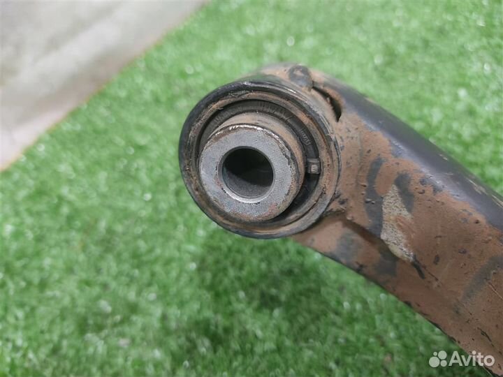 Рычаг передний правый нижний Subaru Impreza GE/GH