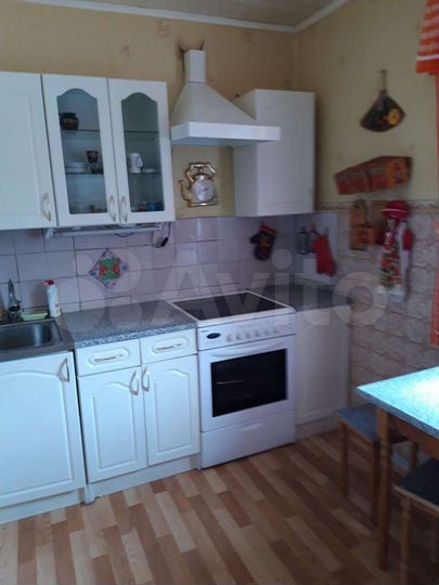 4-к. квартира, 72 м², 2/3 эт.
