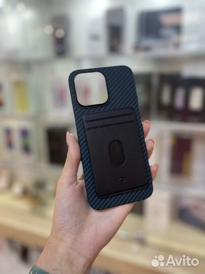 Чехлы Pitaka для iPhone 14 Pro и 14 Pro Max