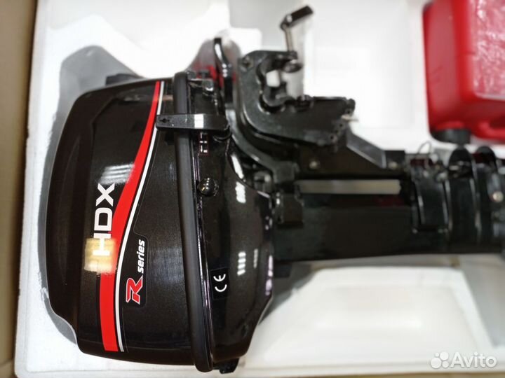 Лодочный мотор HDX T 9.8 BMS витринный