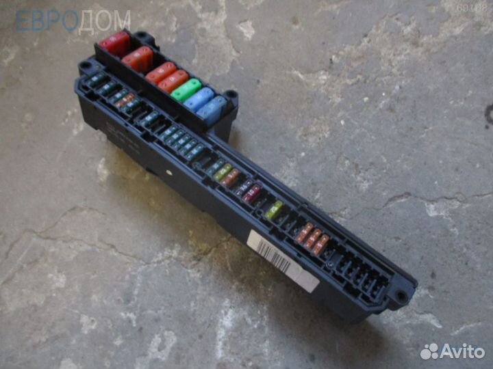 Блок предохранителей передний BMW E63 LCI s1044418