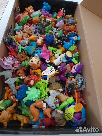 Коробка киндеров