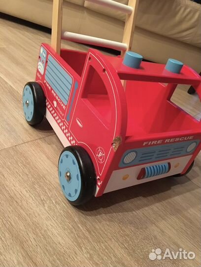 Машинка каталка