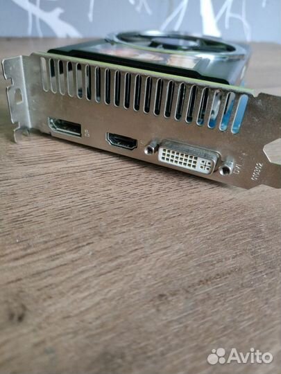 Видеокарта / Sapphire / HD5770 / 1 GB / gddr5