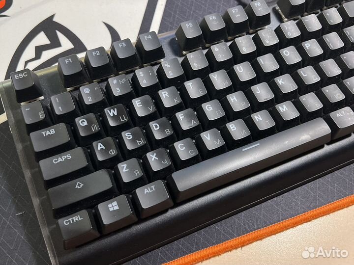 Игровая клавиатура Steelseries Apex M750