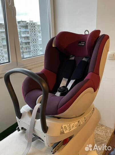 Автомобильное кресло Britax romer dualfix