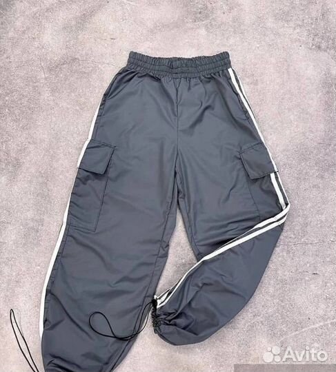 Спортивные штаны