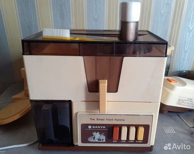 Кухонный комбайн sanyo. Ретро