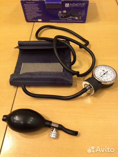 Тонометр иад -01-1 на запчасти. Фонендоскоп