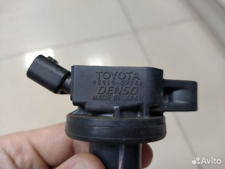 Катушка зажигания toyota rav 4 оригинал