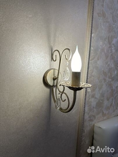 Люстры и светильники