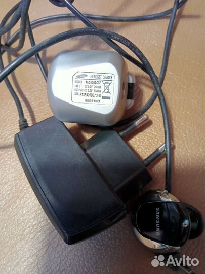 Наушник беспроводной Samsung