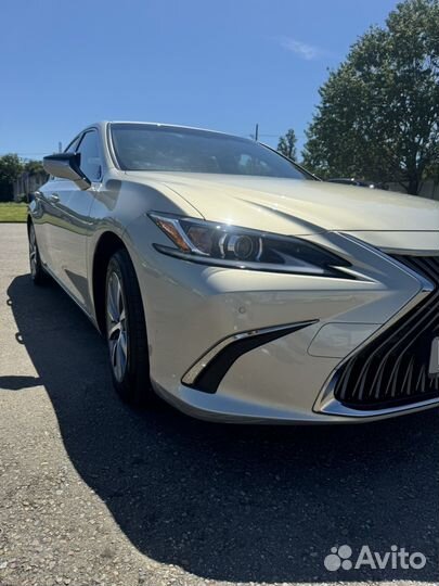 Lexus ES 2.0 AT, 2021, 4 700 км