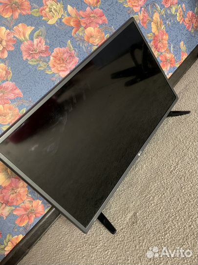 Телевизор LG 32 дюйма