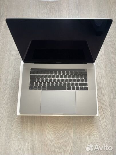 Apple Macbook Pro 15
