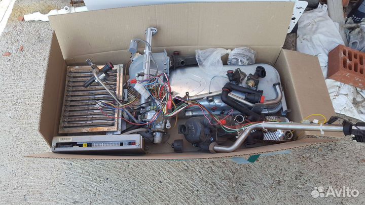 Газовый котел Новьен после разморозки на запчасти