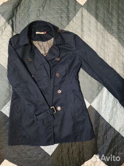 Верхняя одежда женская, пальто, куртка, плащ