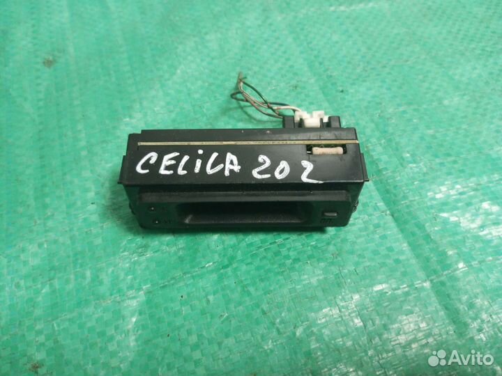 Часы Toyota Celica 83910-20680 8391020680