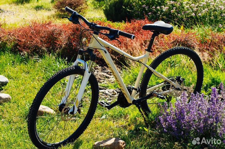 Велосипед женский Stinger laguna EVO SE 26