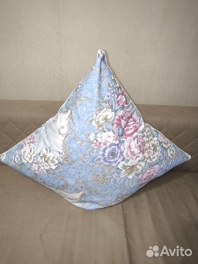 Подушка новая пух-перо 68х68