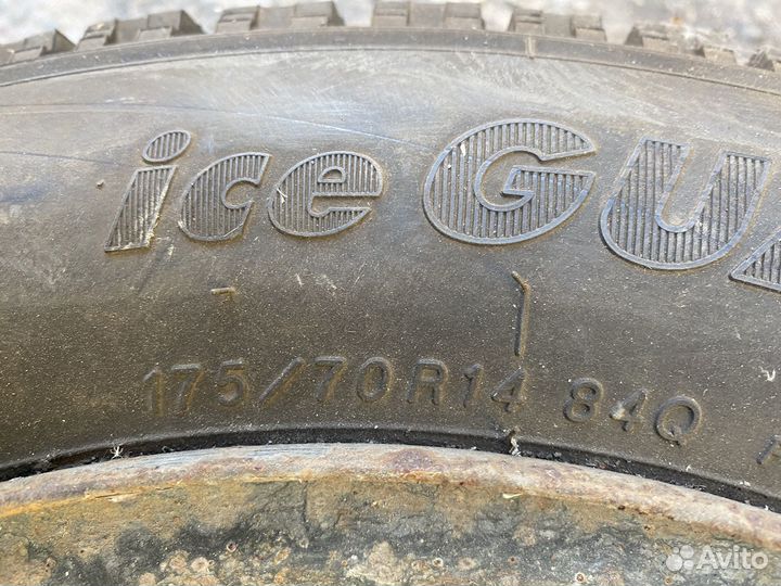 Зимние шипованные колеса r14