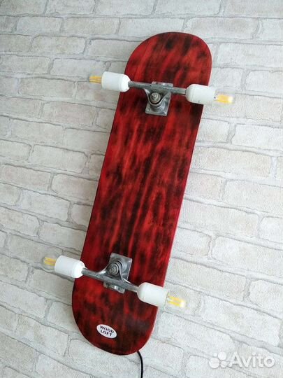 Светильник лофт скейтборд