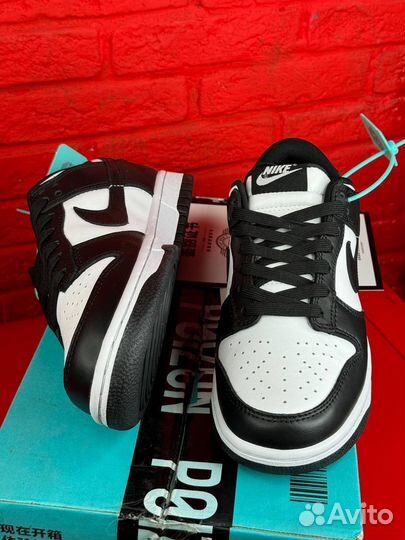 Nike Dunk Low Black white (Оригинал Poizon)