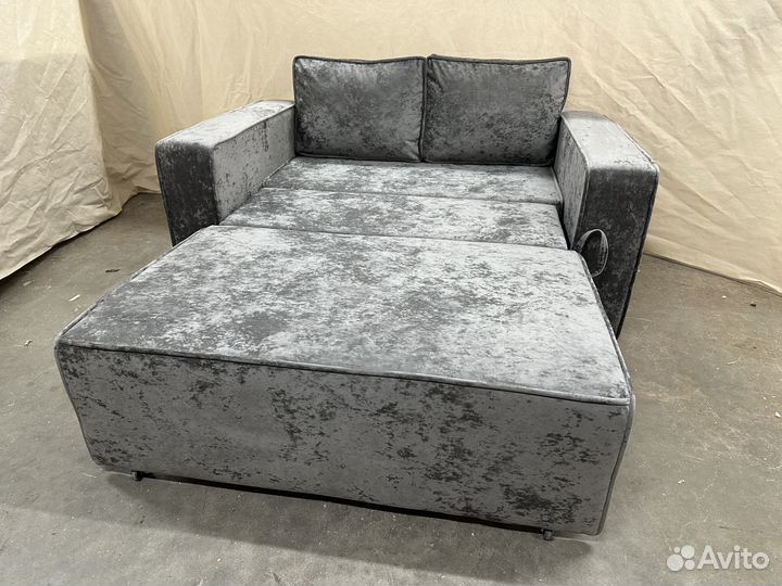 Диван новый