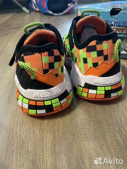 Кроссовки skechers