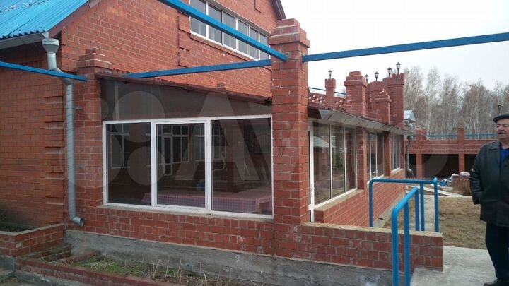 Коттедж 285 м² на участке 40 сот.