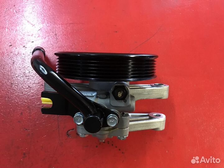 Насос гура Kia Rio 3 QB