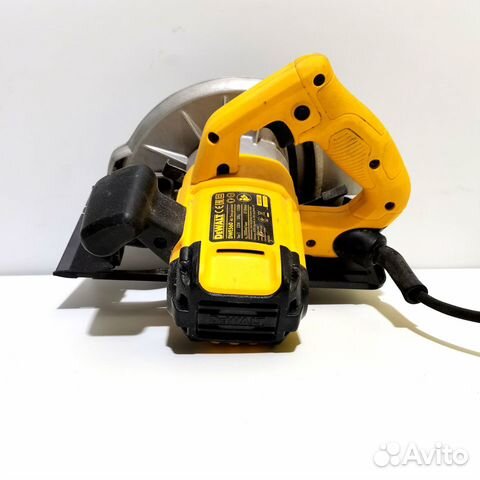 Дисковая пила Dewalt DWE560 Арт. Т52936