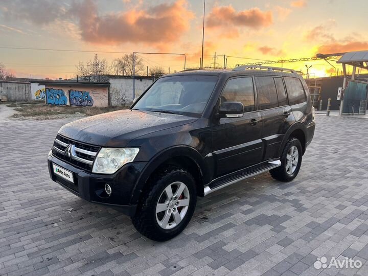 Mitsubishi Pajero 3.2 AT, 2007, 305 000 км