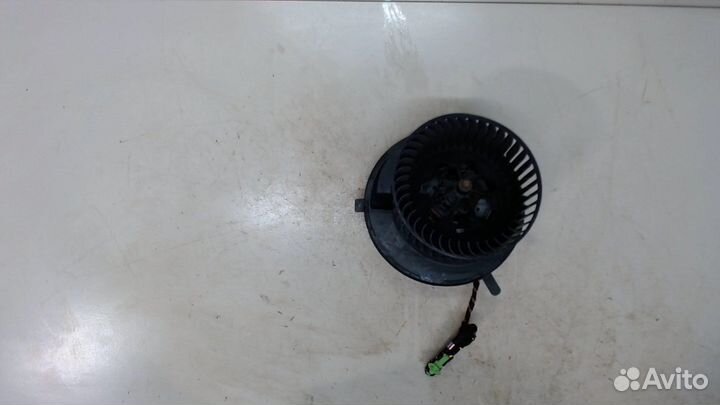 Двигатель отопителя Volkswagen Beetle, 2013