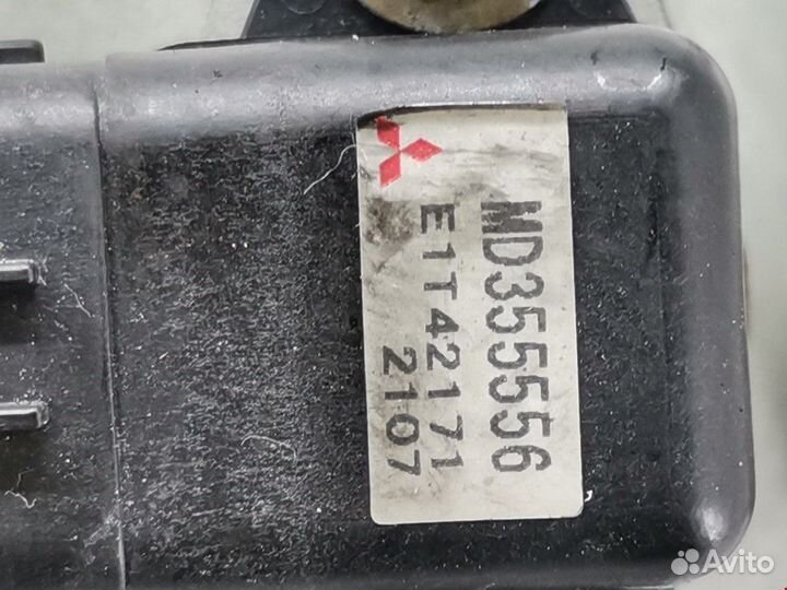 Коллектор впускной Mitsubishi Colt 5 (CJO) 2002