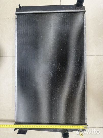 Радиатор охлаждения Toyota RAV 4