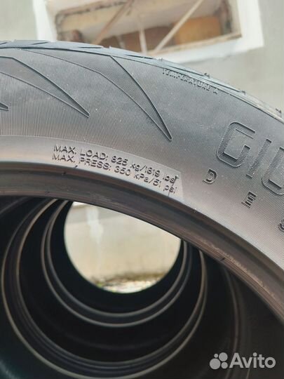 Firestone Roadhawk 235/55 R19