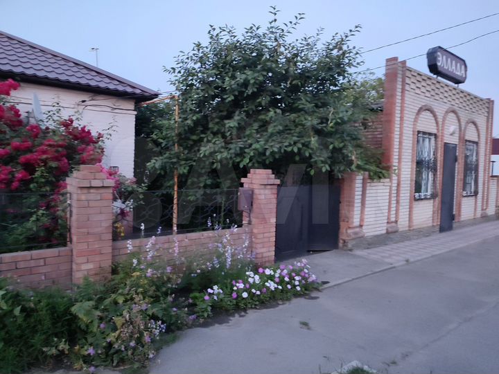 3-к. квартира, 84 м², 1/1 эт.