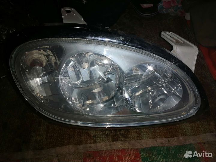 Фара газ 31105 правая