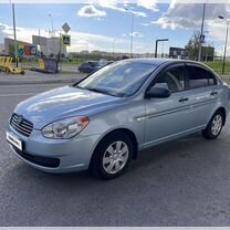 Hyundai Accent 1.4 MT, 2008, 280 000 км, с пробегом, цена 450 000 руб.