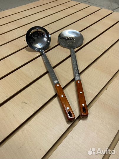 Шумовка и половник для казана