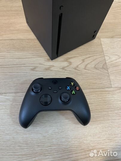 Xbox Series X без ошибки / 2 геймпада