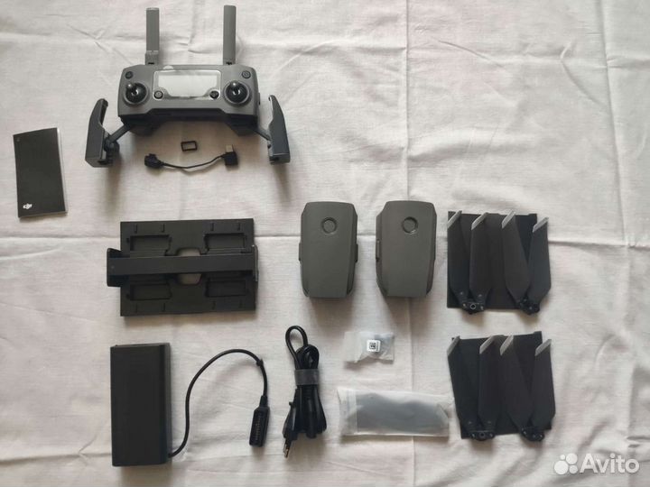 DJI mavic 2 pro + fly more kit