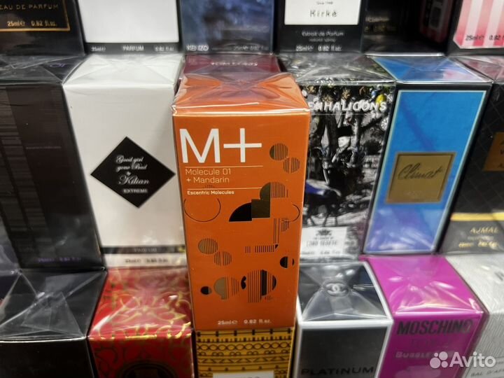 Escentric molecules 01 mandarin