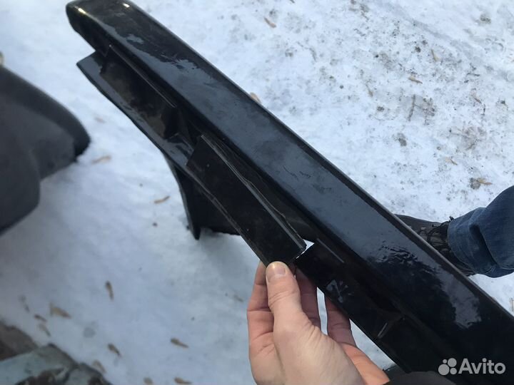 Пластиковые крылья Ваз 2105, 2107