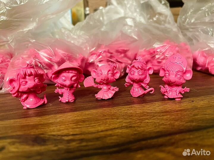 Фигурки мышки /мышки в нарядах/мыши принцессы