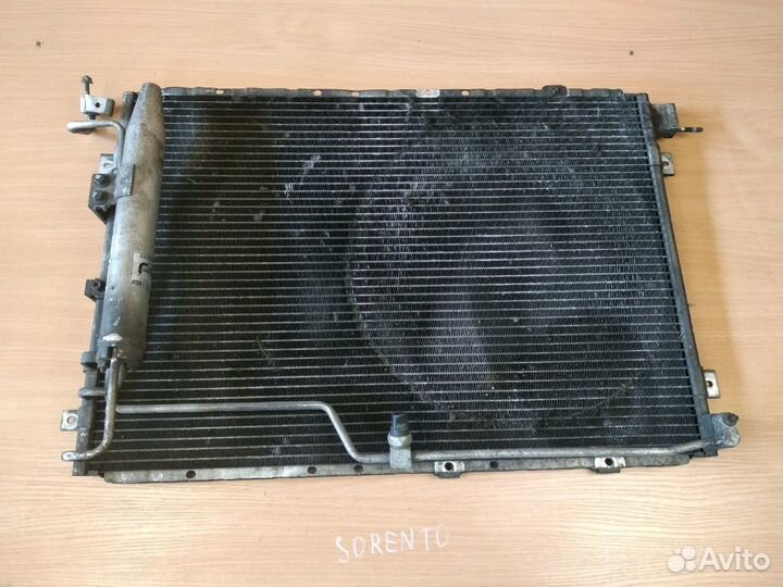 Радиатор кондиционера Kia Sorento-1, 2004г