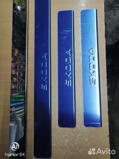 Накладки на пороги Skoda Rapid (нержавейка)