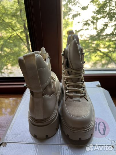 Ботинки демисезонные