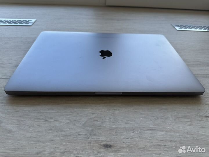 Apple macbook pro 16 2019 i9